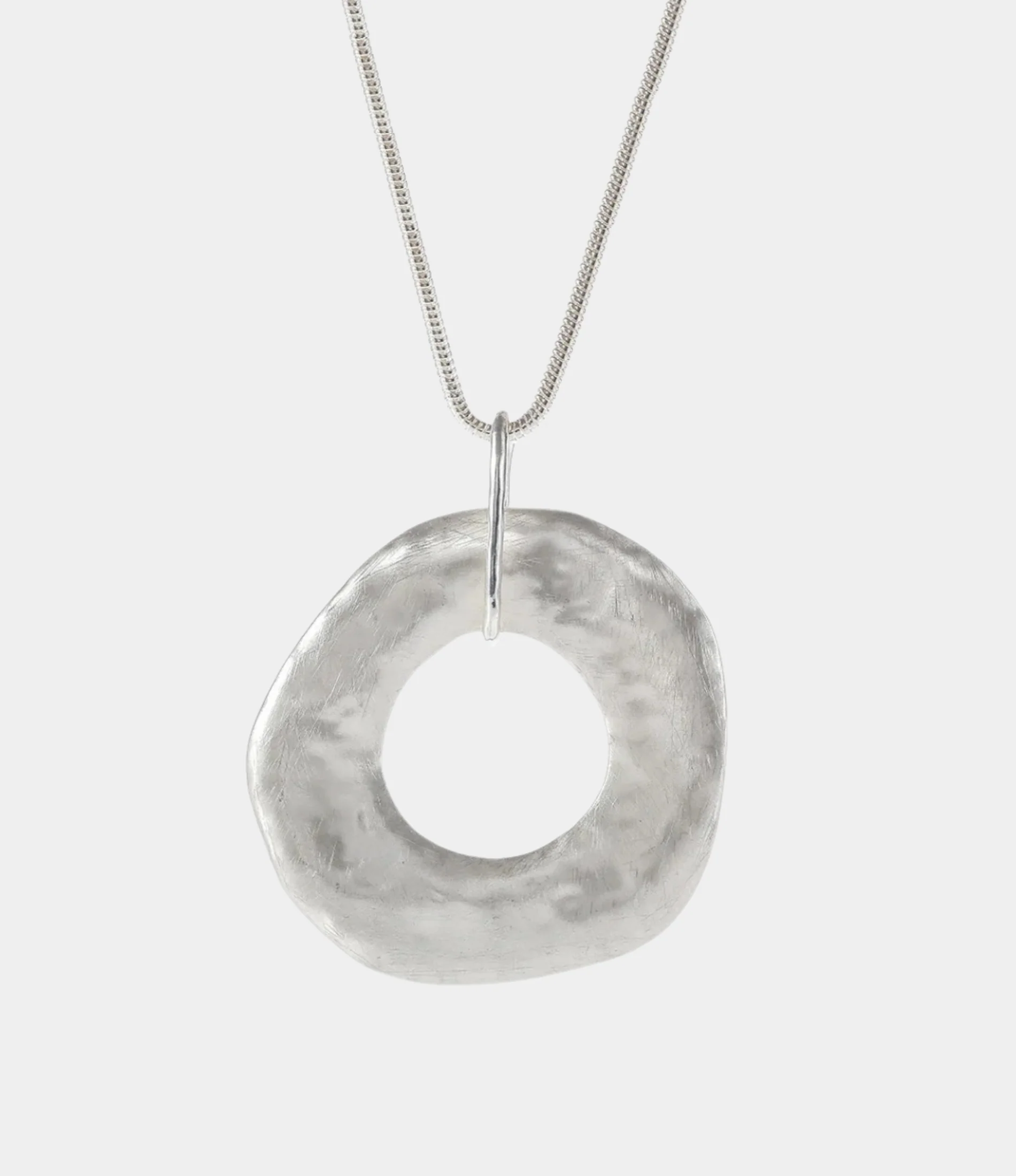 DELILAH PENDANT NECKLACE - Image 3